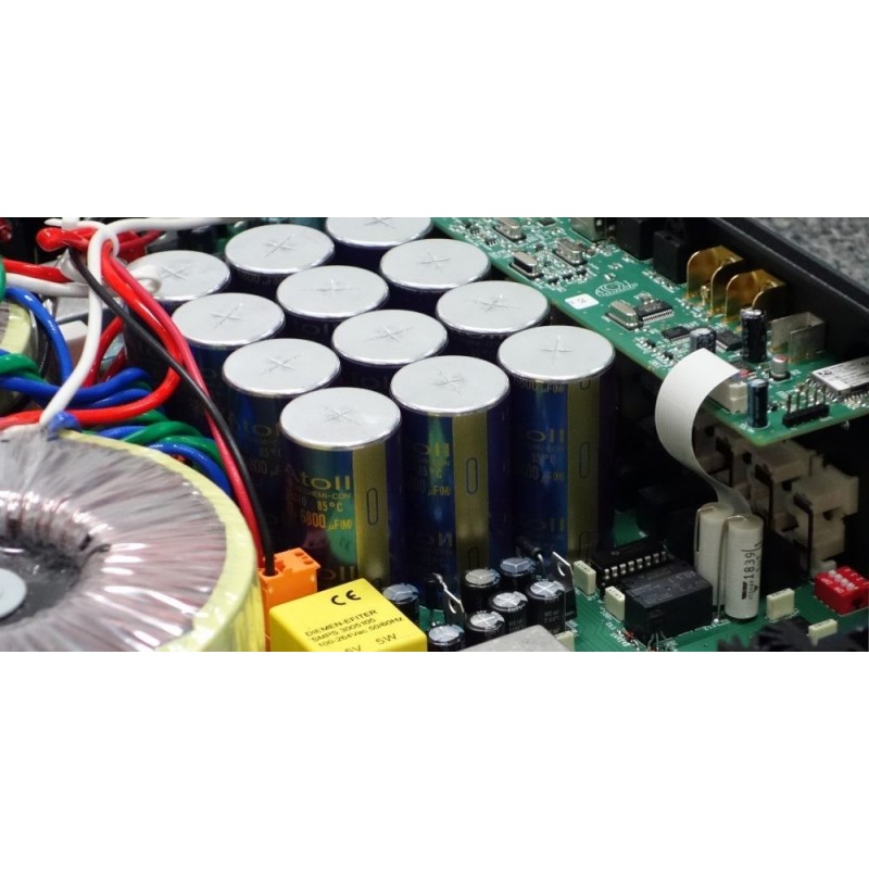 atoll-integrated-in300-condensadores
